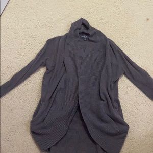 Barefoot dreams charcoal grey sweater